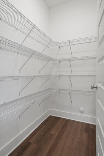 Kitchen pantry